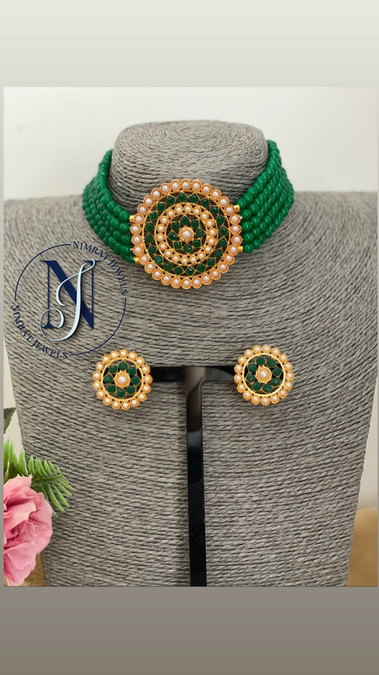 Pearl Choker set with studs