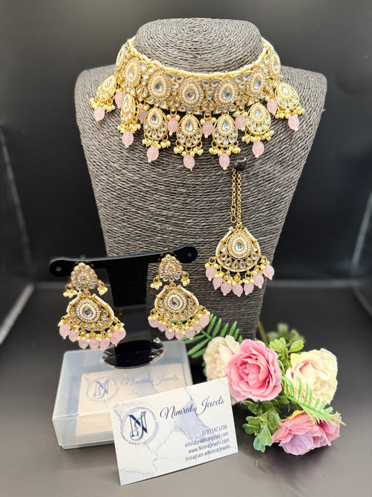 Kundan Choker set