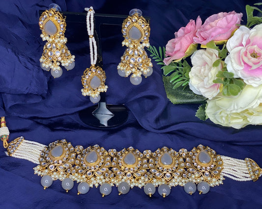 Grey Kundan Choker